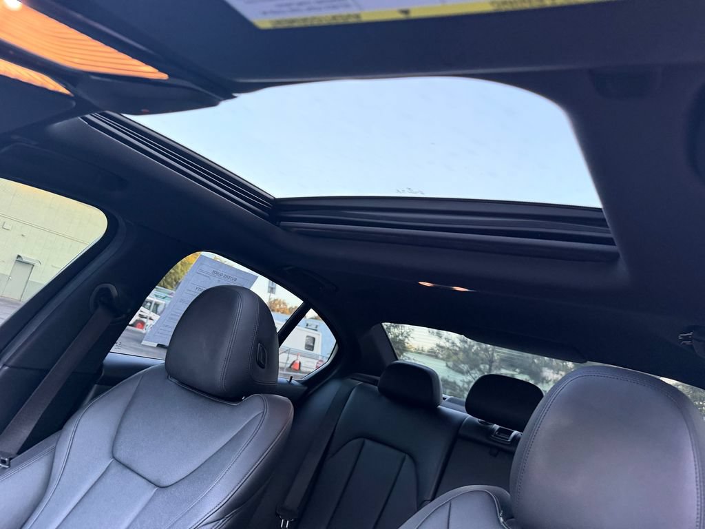 Used 2020 BMW M340i xDrive w/ Driving Assistance Package AWD/4WD image 26