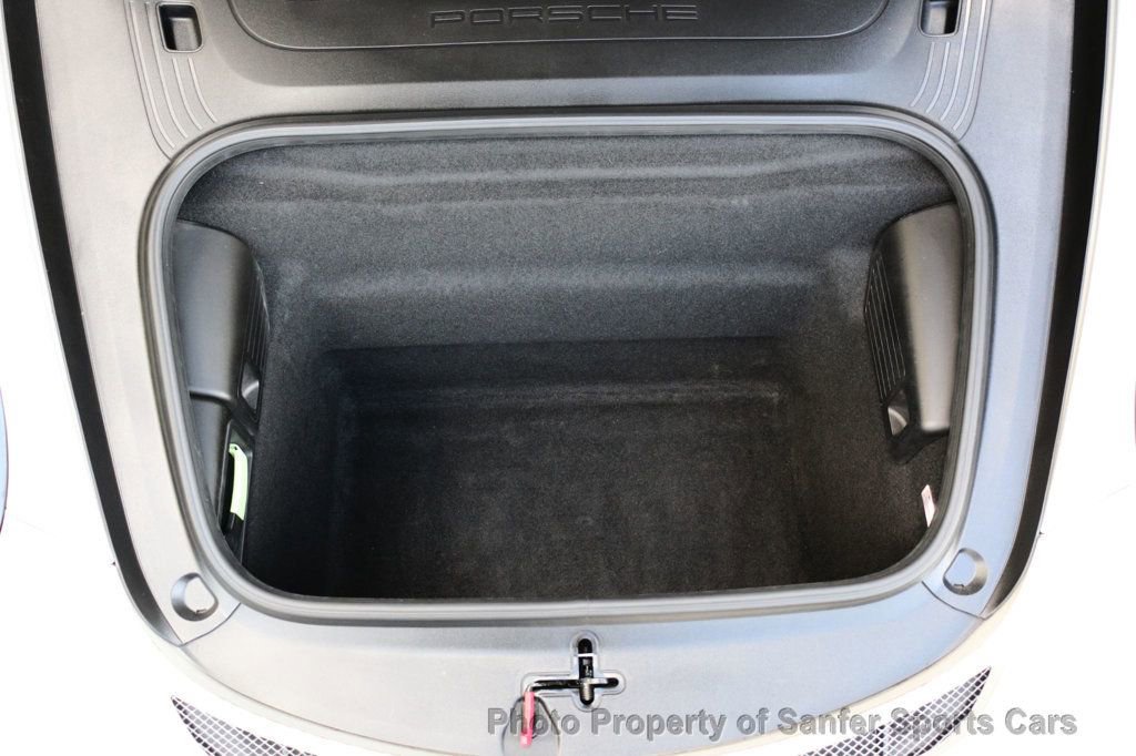 Used 2018 Porsche 911 GT3 image 11