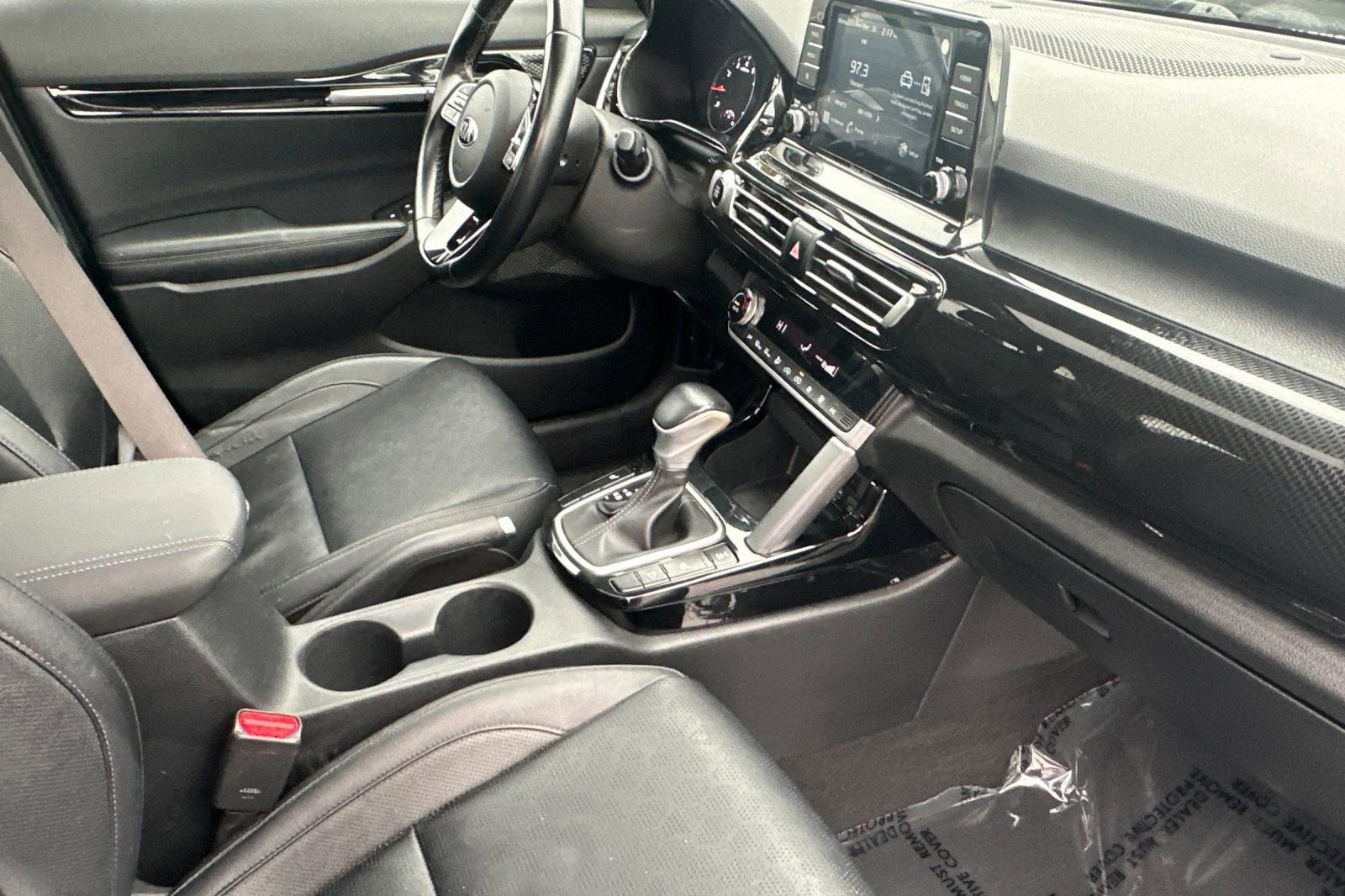 Used 2021 Kia Seltos EX image 17