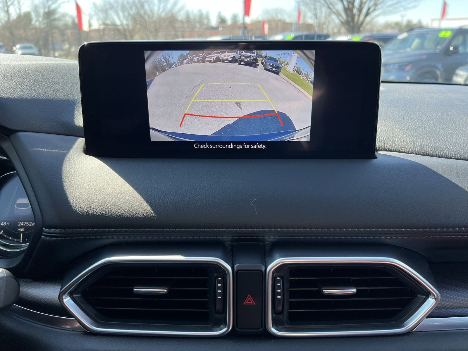 Used 2023 MAZDA CX-5 Carbon Edition image 19