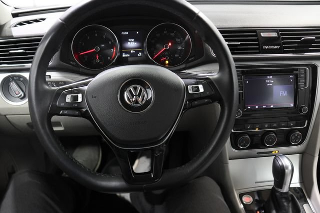 Used 2019 Volkswagen Passat 2.0T Wolfsburg FWD image 18