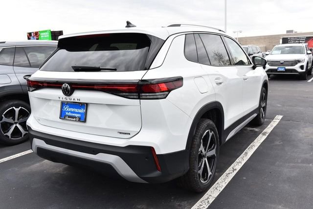 New 2026 Volkswagen Tiguan SE image 8