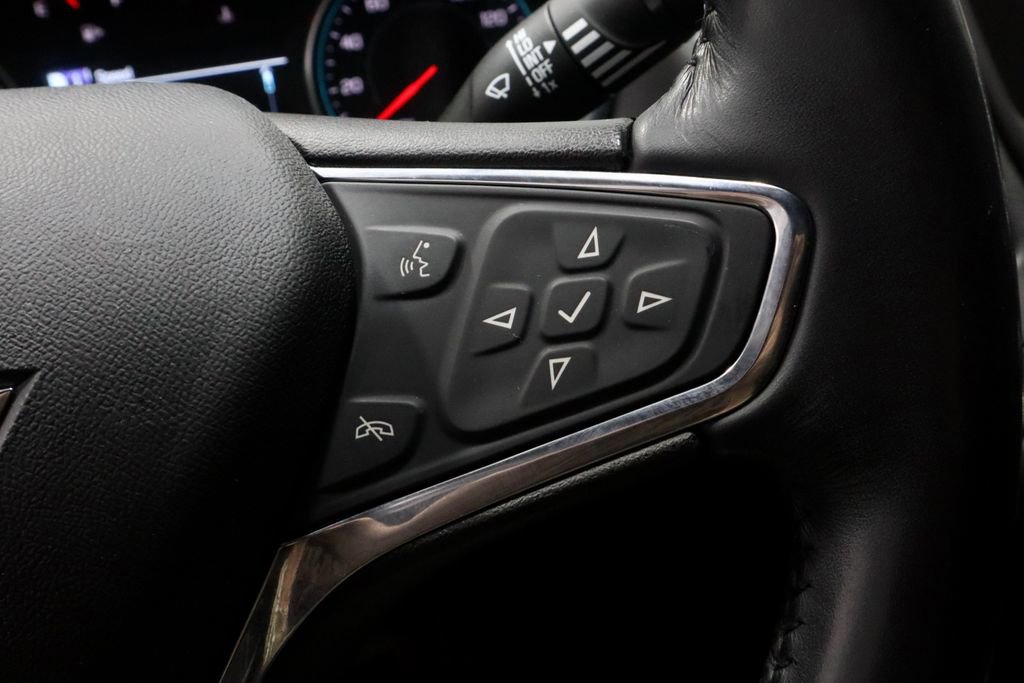Used 2018 Chevrolet Malibu LT w/ Leather Package FWD image 28