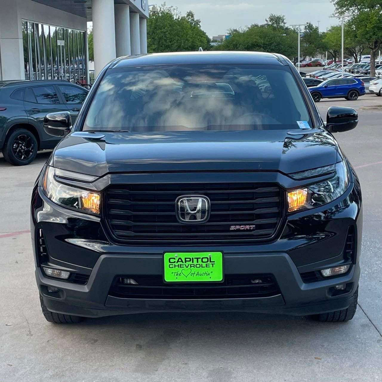 Used 2023 Honda Ridgeline Sport image 7