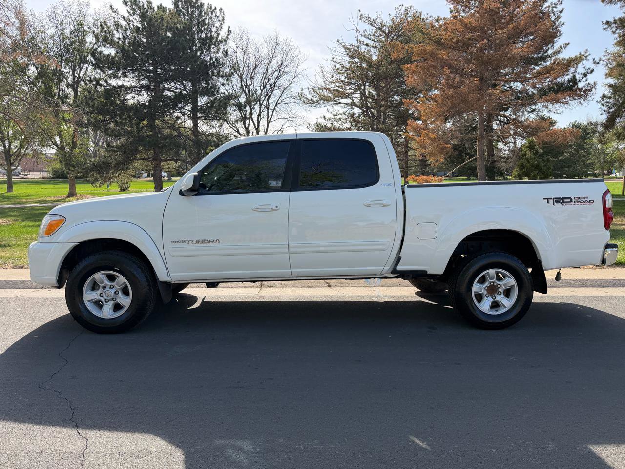 Used 2005 Toyota Tundra SR5 AWD/4WD image 2