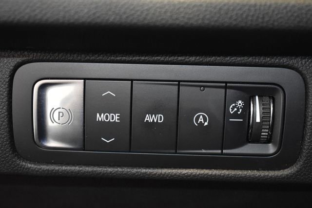 Used 2024 Chevrolet Traverse RS w/ LPO, Floor Liner Package AWD/4WD image 36