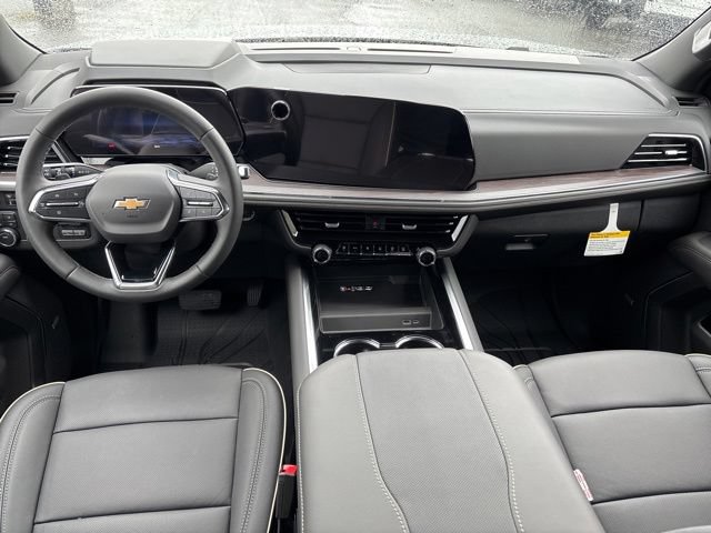 New 2026 Chevrolet Suburban Premier AWD/4WD image 8