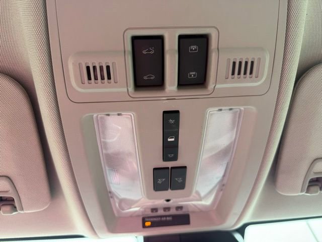 Used 2014 Cadillac SRX Premium image 22