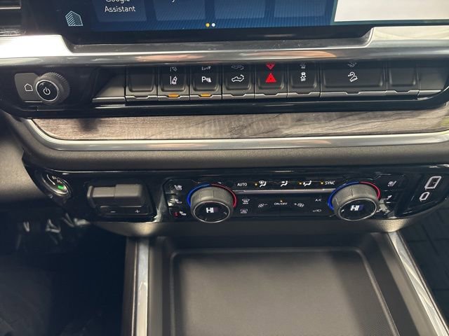 Used 2025 Chevrolet Silverado 3500 LTZ w/ LTZ Plus Package image 43