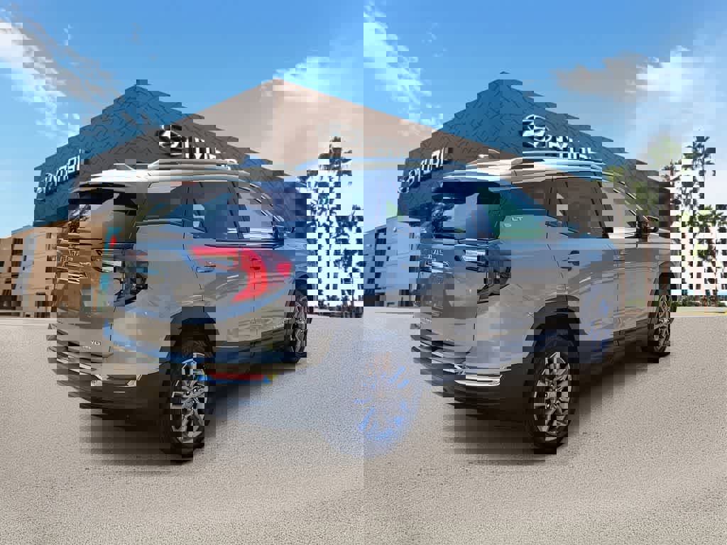 Used 2023 GMC Terrain SLT image 3