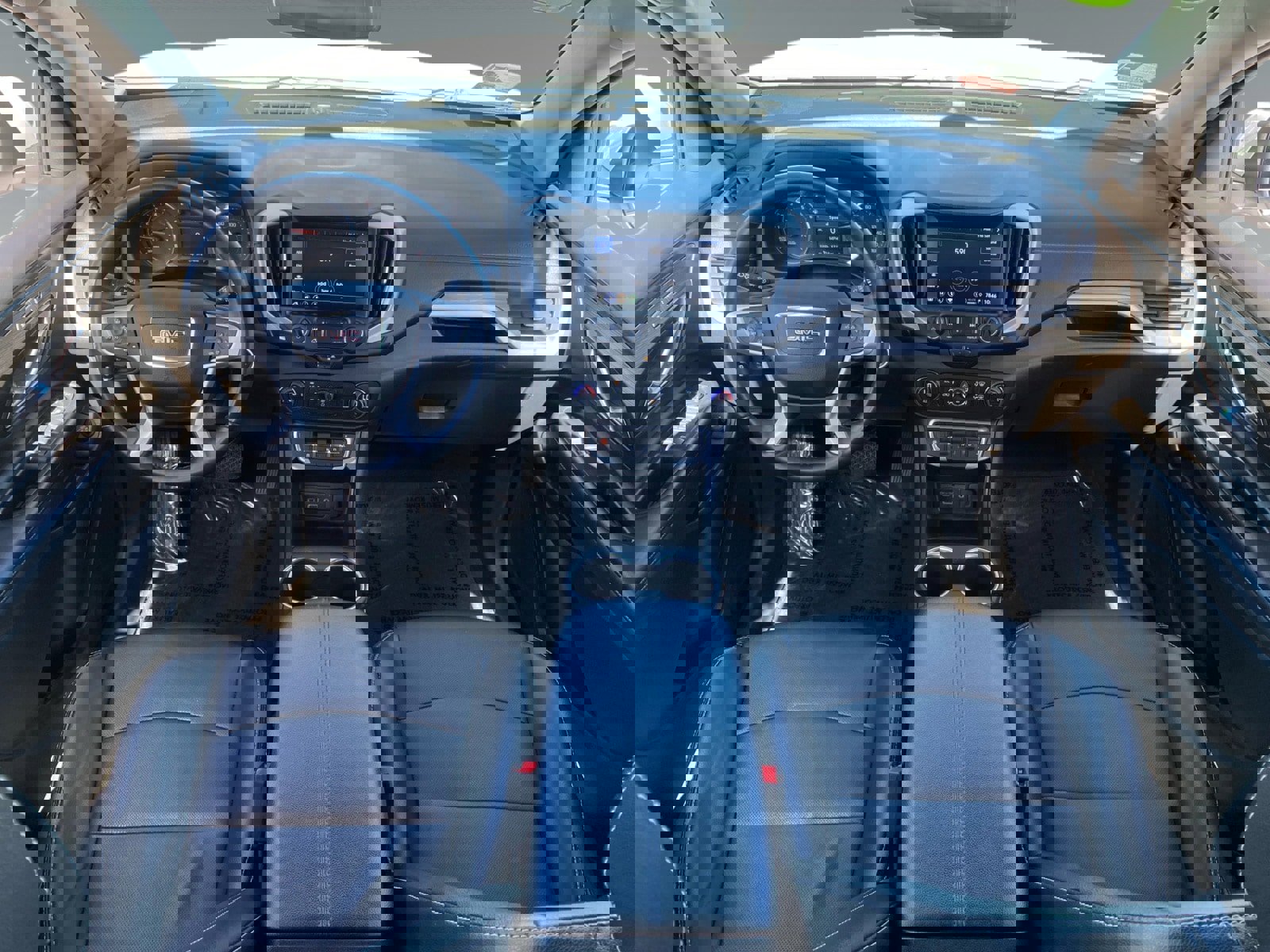 Used 2024 GMC Terrain SLT image 10