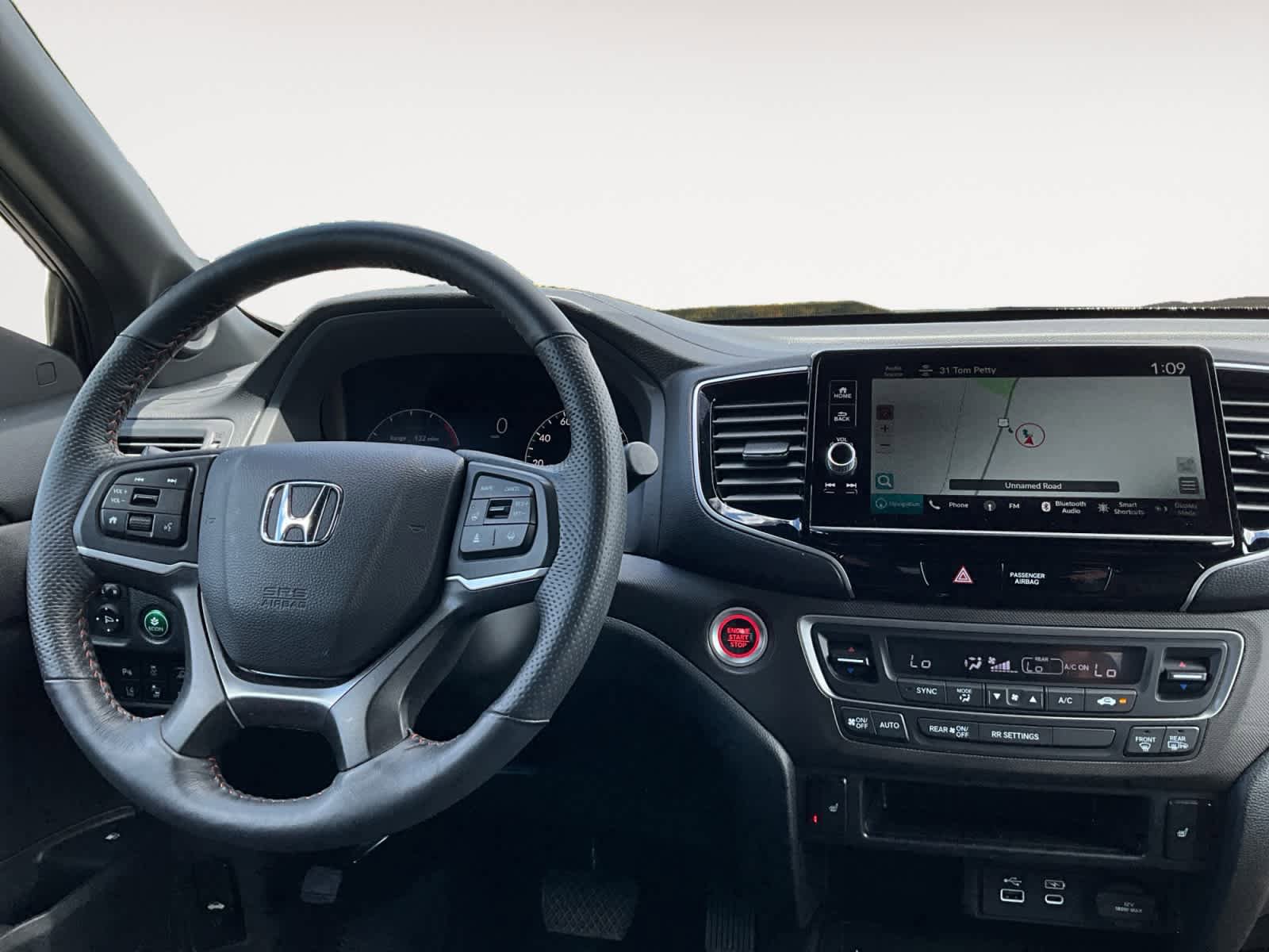 Used 2024 Honda Ridgeline TrailSport image 12