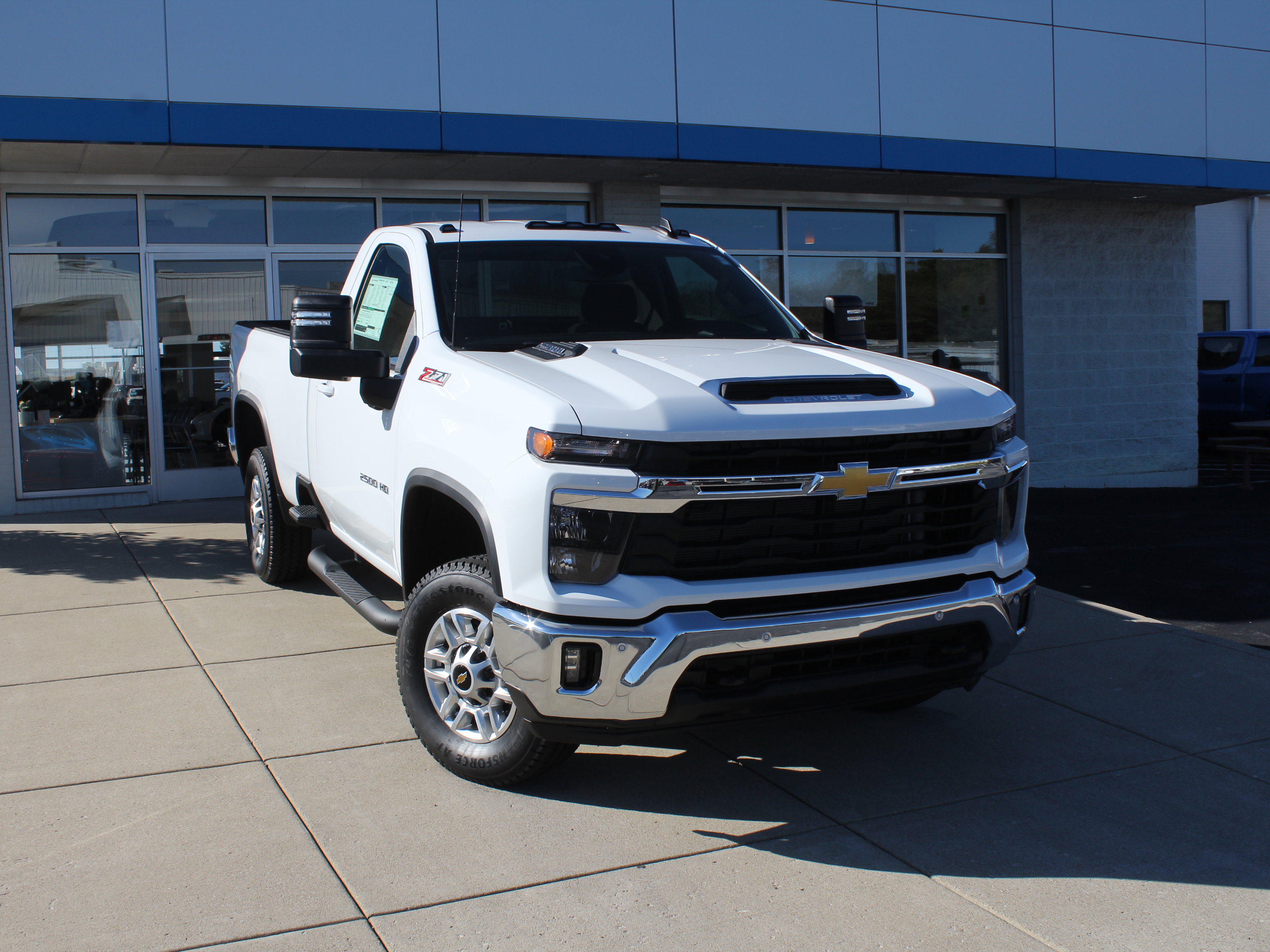 New 2026 Chevrolet Silverado 2500 LT w/ Convenience Package image 2