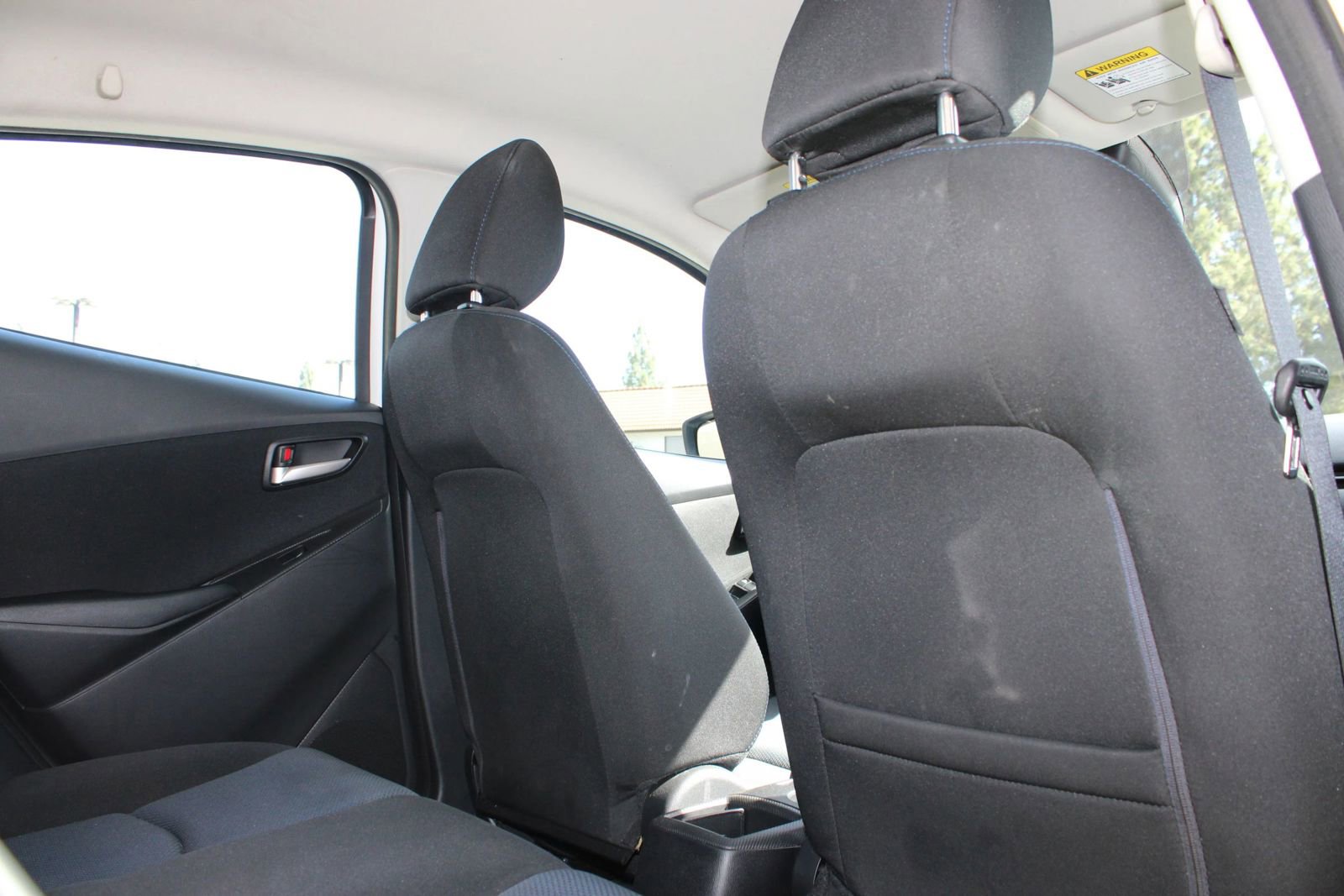 Used 2019 Toyota Yaris LE FWD image 12