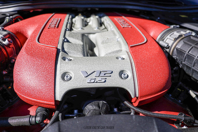 Used 2021 Ferrari 812 GTS RWD image 28