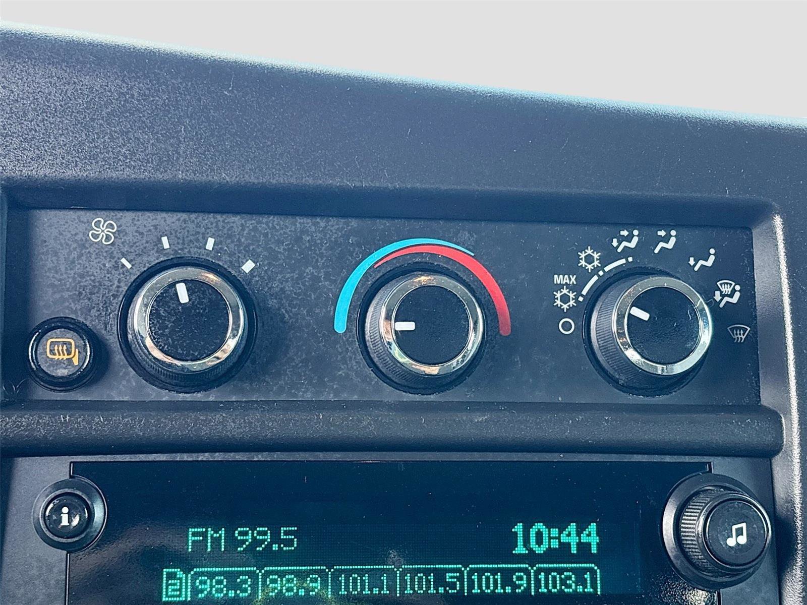 Used 2020 Chevrolet Express 3500 LT w/ LT Preferred Equipment Group image 15