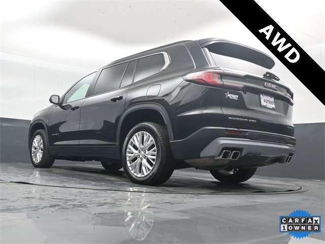 Used 2024 GMC Acadia Elevation image 44