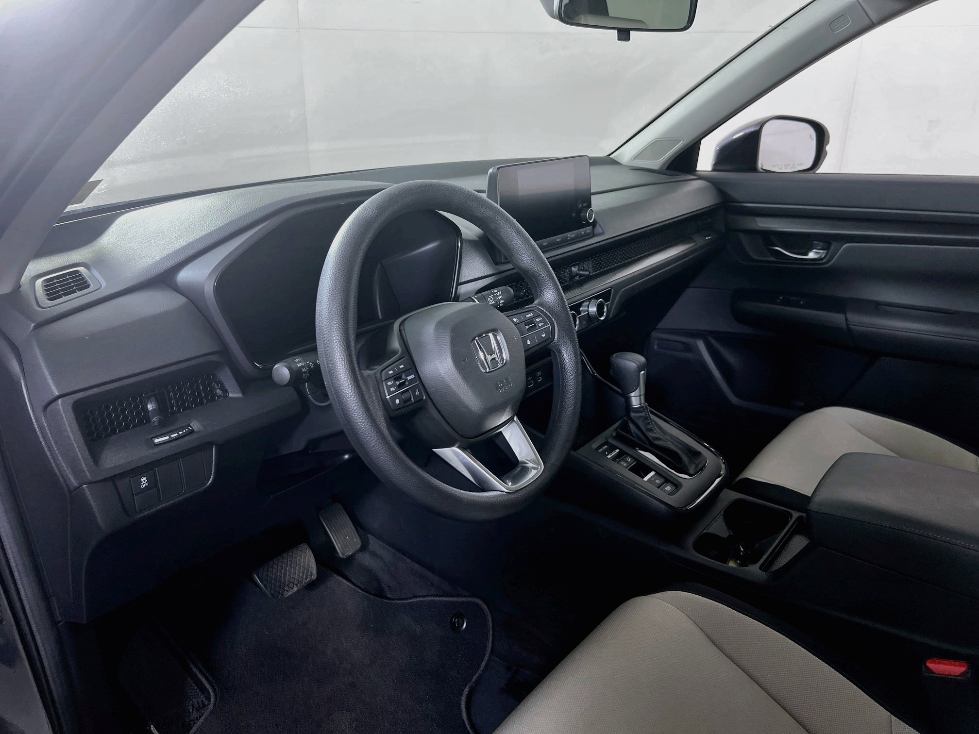 Used 2025 Honda CR-V EX image 9