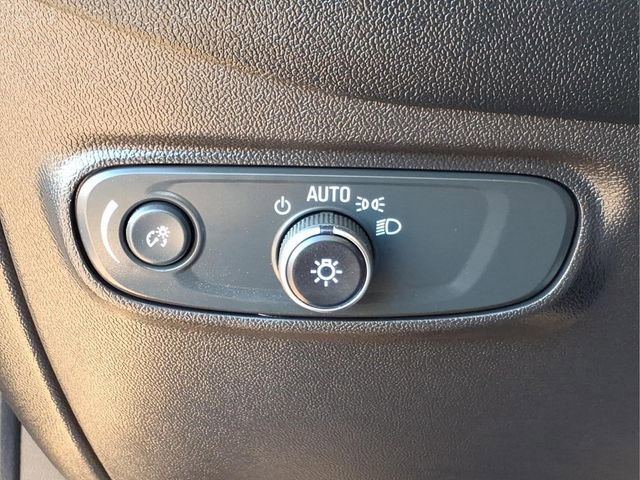 Used 2023 Chevrolet Equinox LT image 16