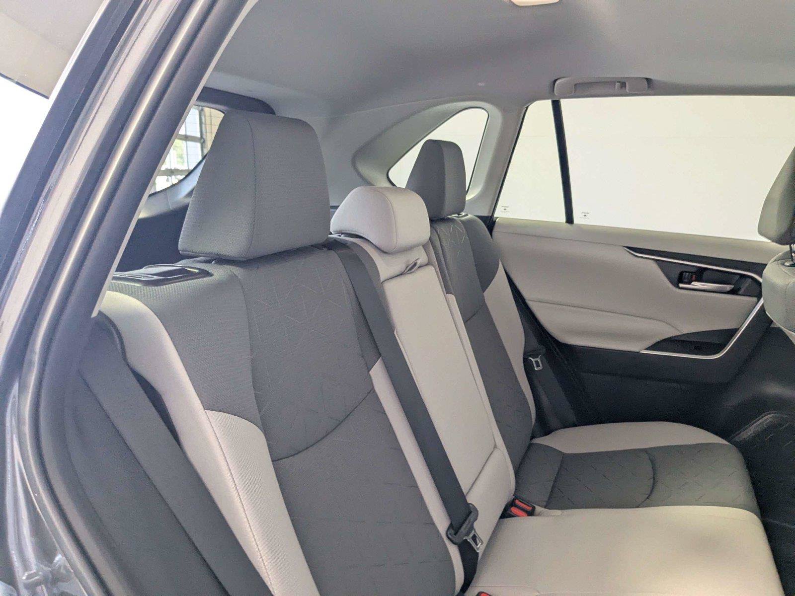 Certified 2025 Toyota RAV4 XLE w/ Convenience Package FWD image 30