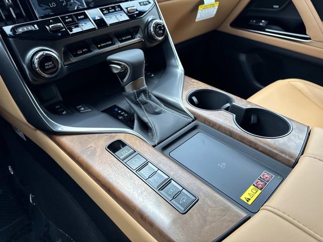 New 2026 Lexus LX 600 4WD w/ Luxury Package image 25