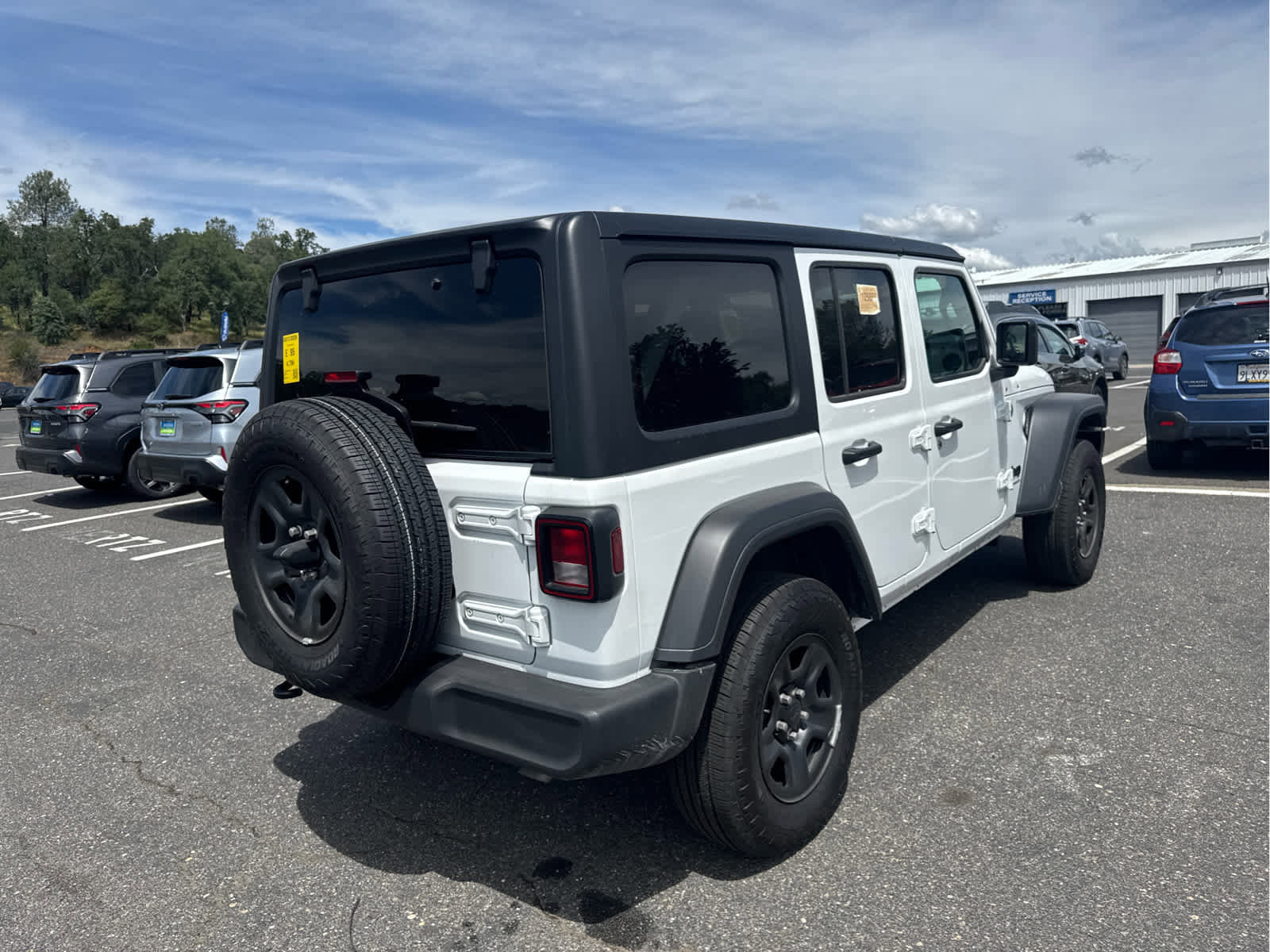Used 2025 Jeep Wrangler Sport AWD/4WD image 5