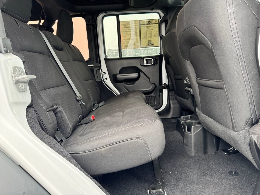 Used 2021 Jeep Wrangler Unlimited Sport AWD/4WD image 14