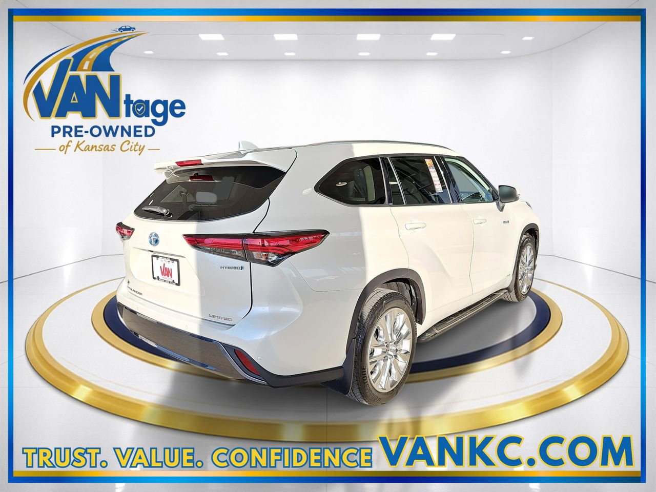 Used 2021 Toyota Highlander Limited image 6