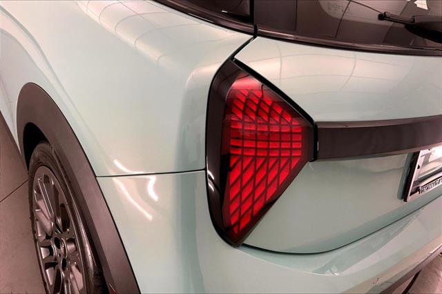 Used 2025 MINI Cooper S image 28