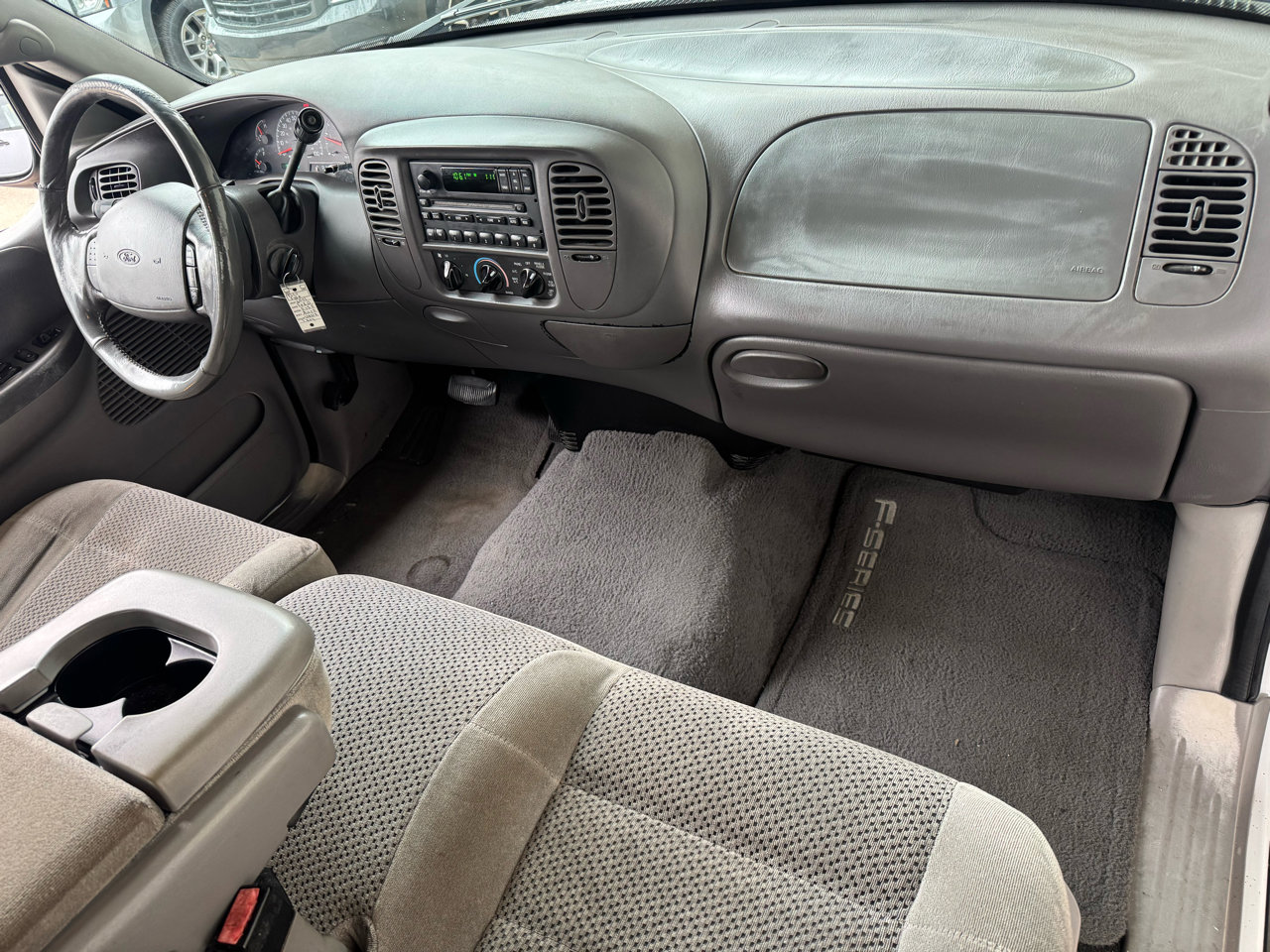 Used 2001 Ford F150 XLT image 17