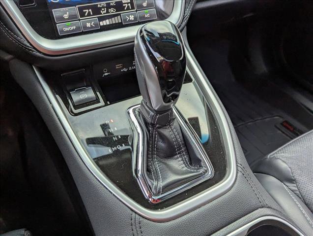 Used 2022 Subaru Outback Limited w/ Popular Package #2 image 12