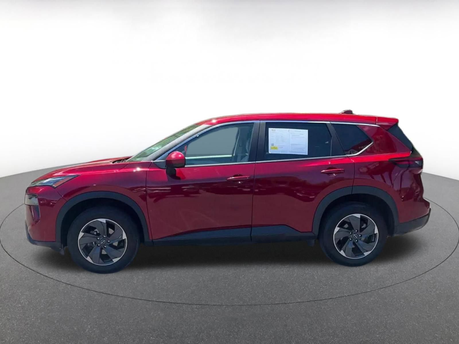 Used 2025 Nissan Rogue SV AWD/4WD image 9