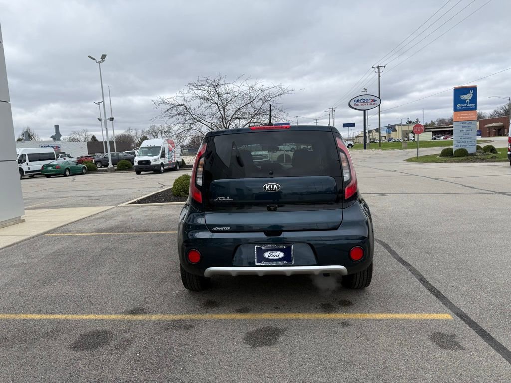 Used 2017 Kia Soul + image 30