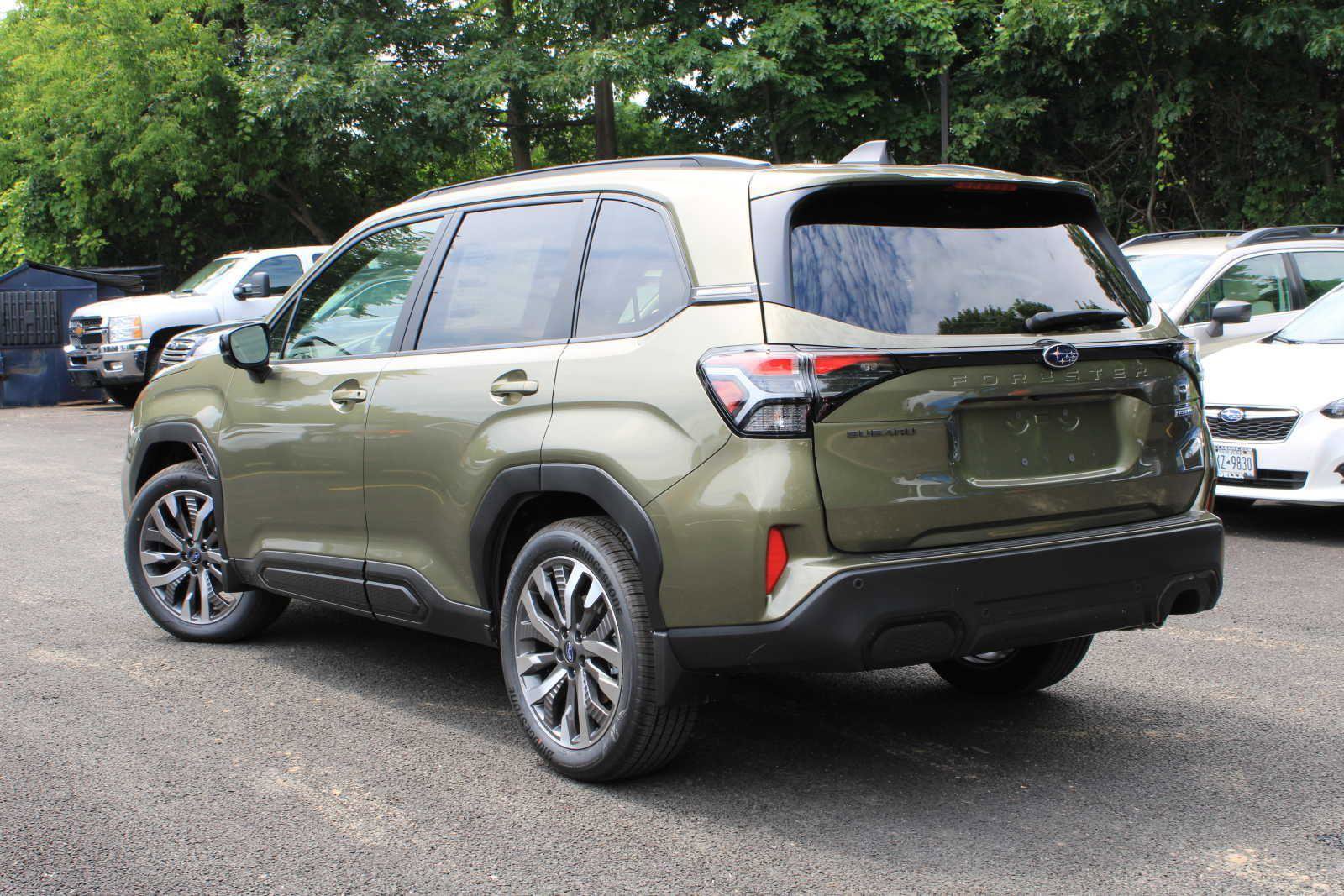 New 2025 Subaru Forester Touring image 8