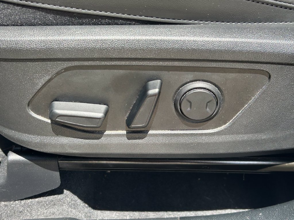Used 2022 Kia Sorento S FWD image 23