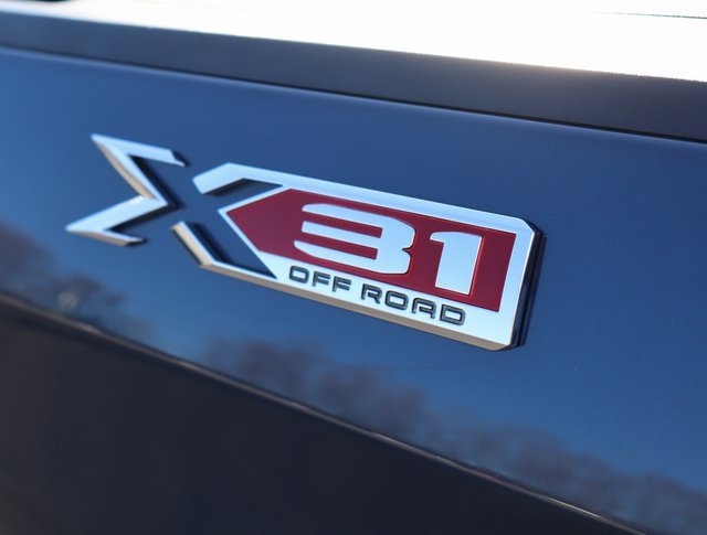 Used 2020 GMC Sierra 1500 Elevation w/ Elevation Value Package image 14