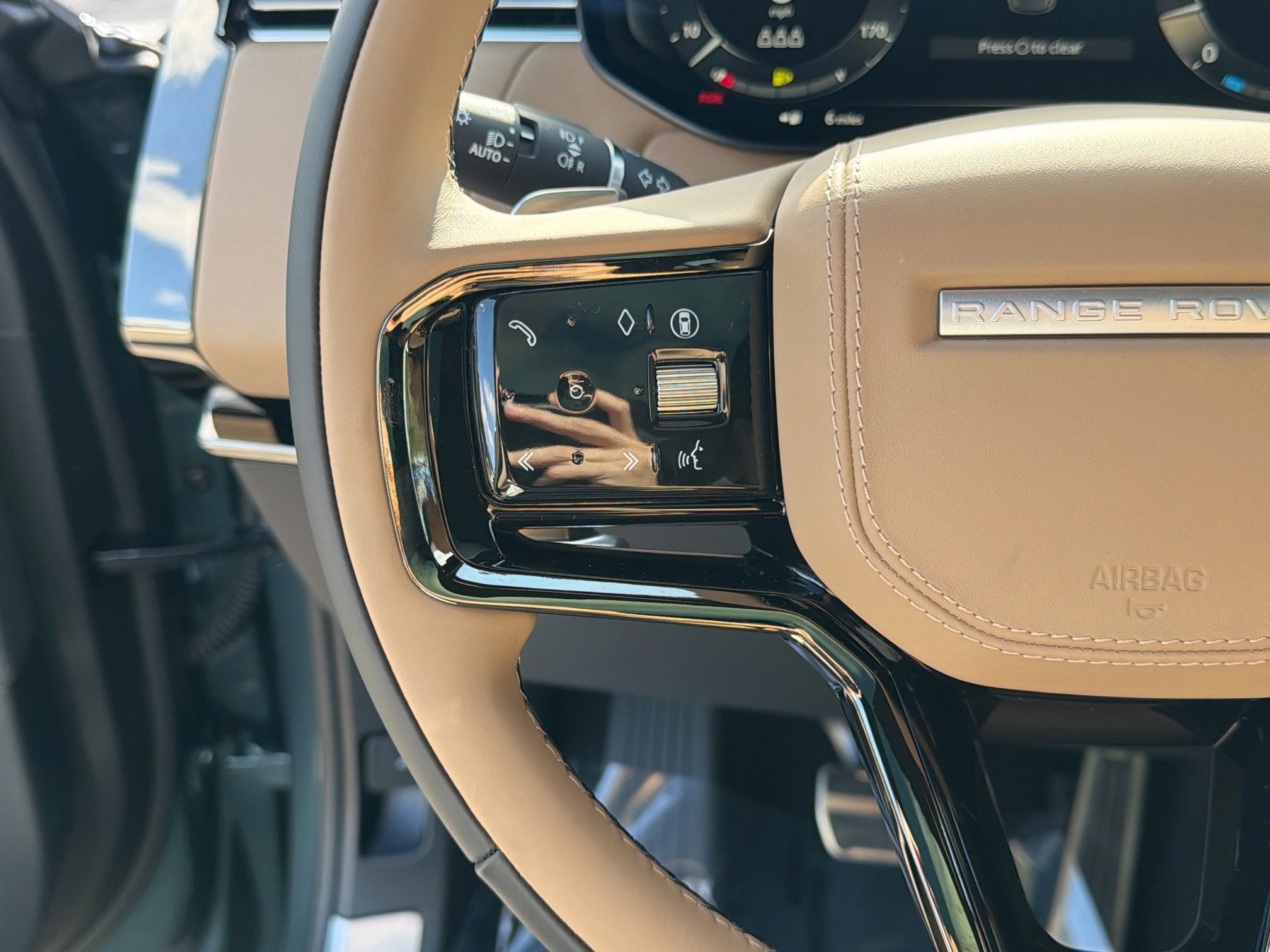 New 2026 Land Rover Range Rover Sport Dynamic SE image 35