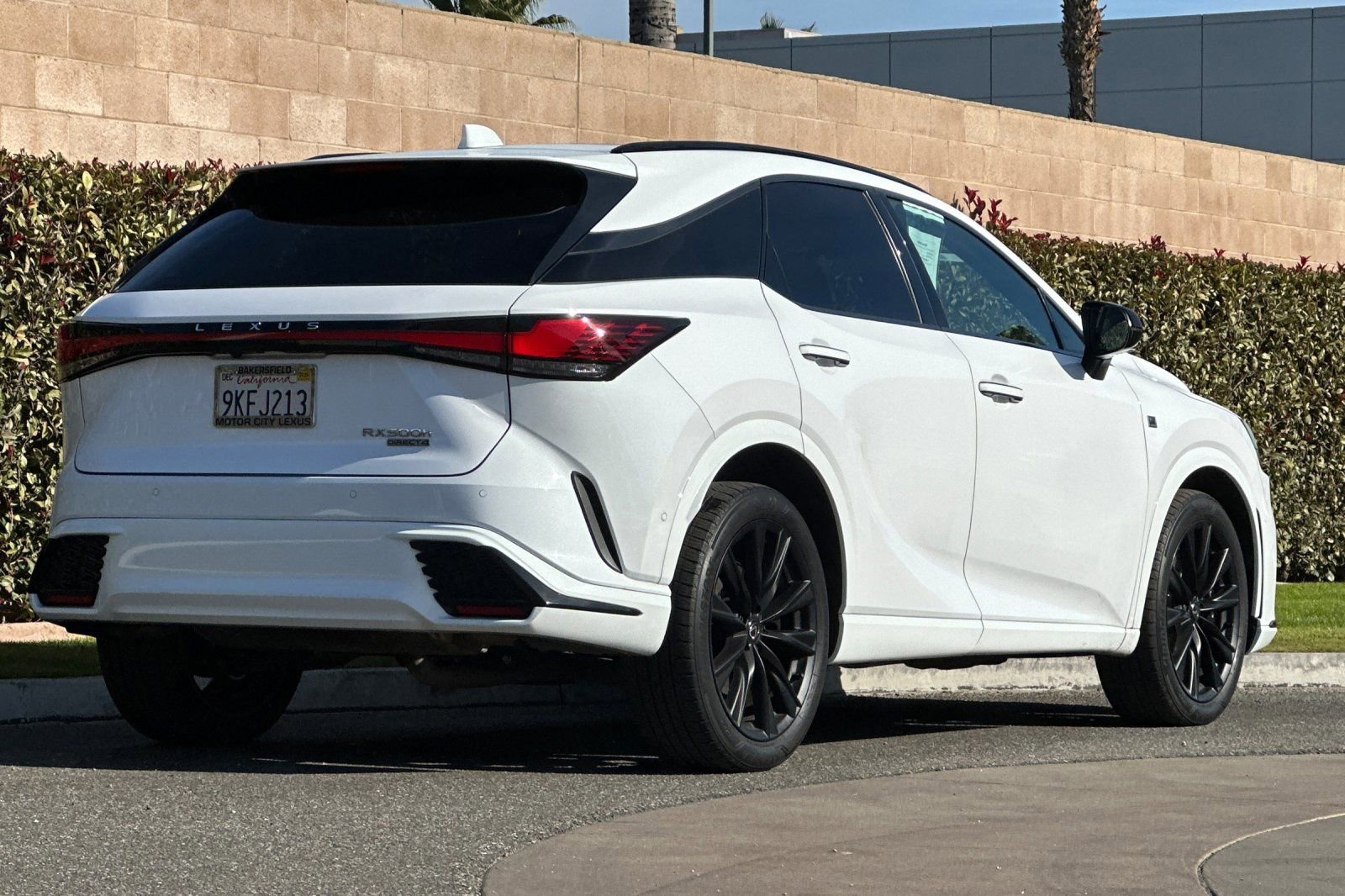 Certified 2024 Lexus RX 500h F Sport image 4