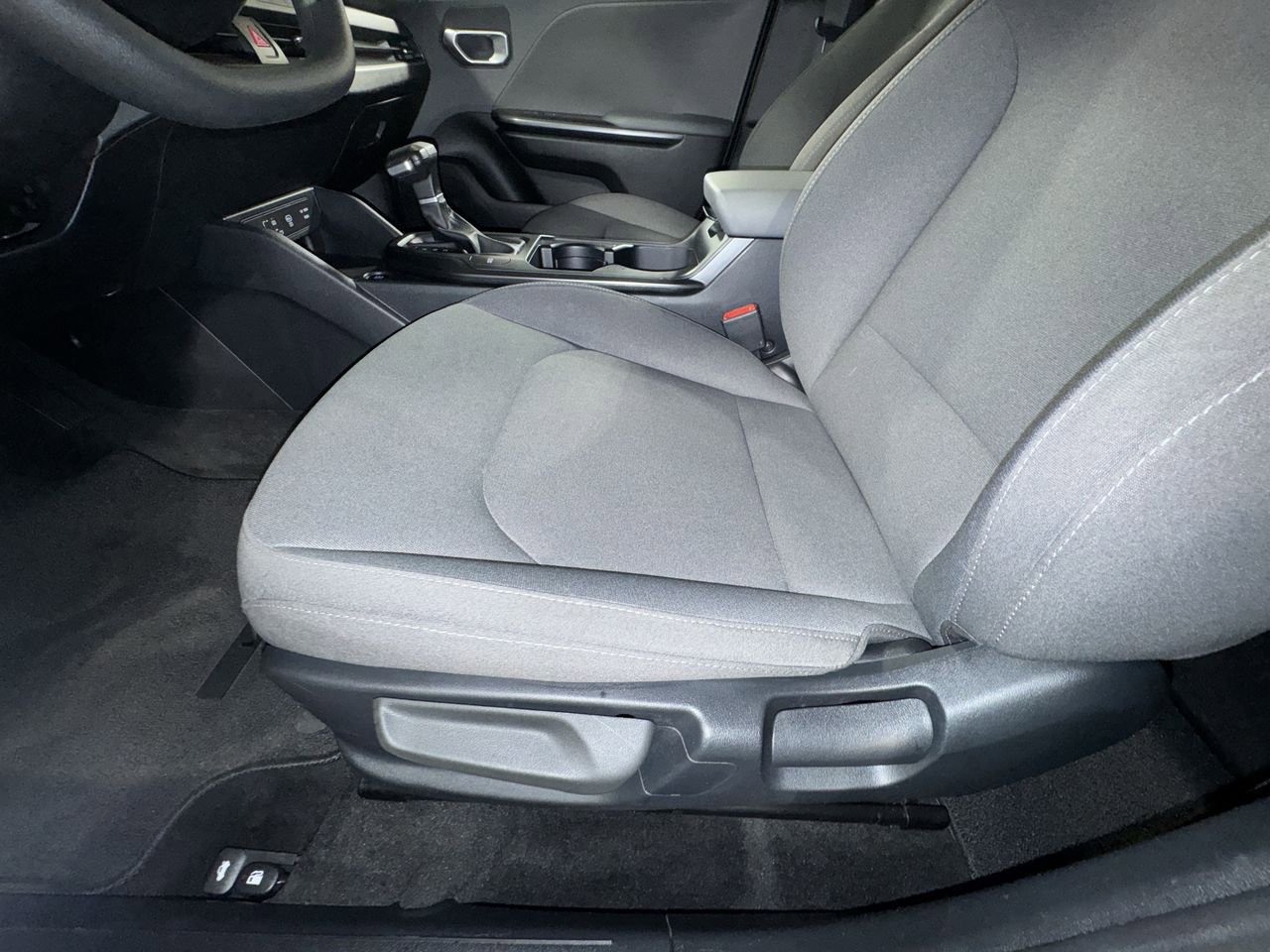 Certified 2025 Kia K4 LXS image 17