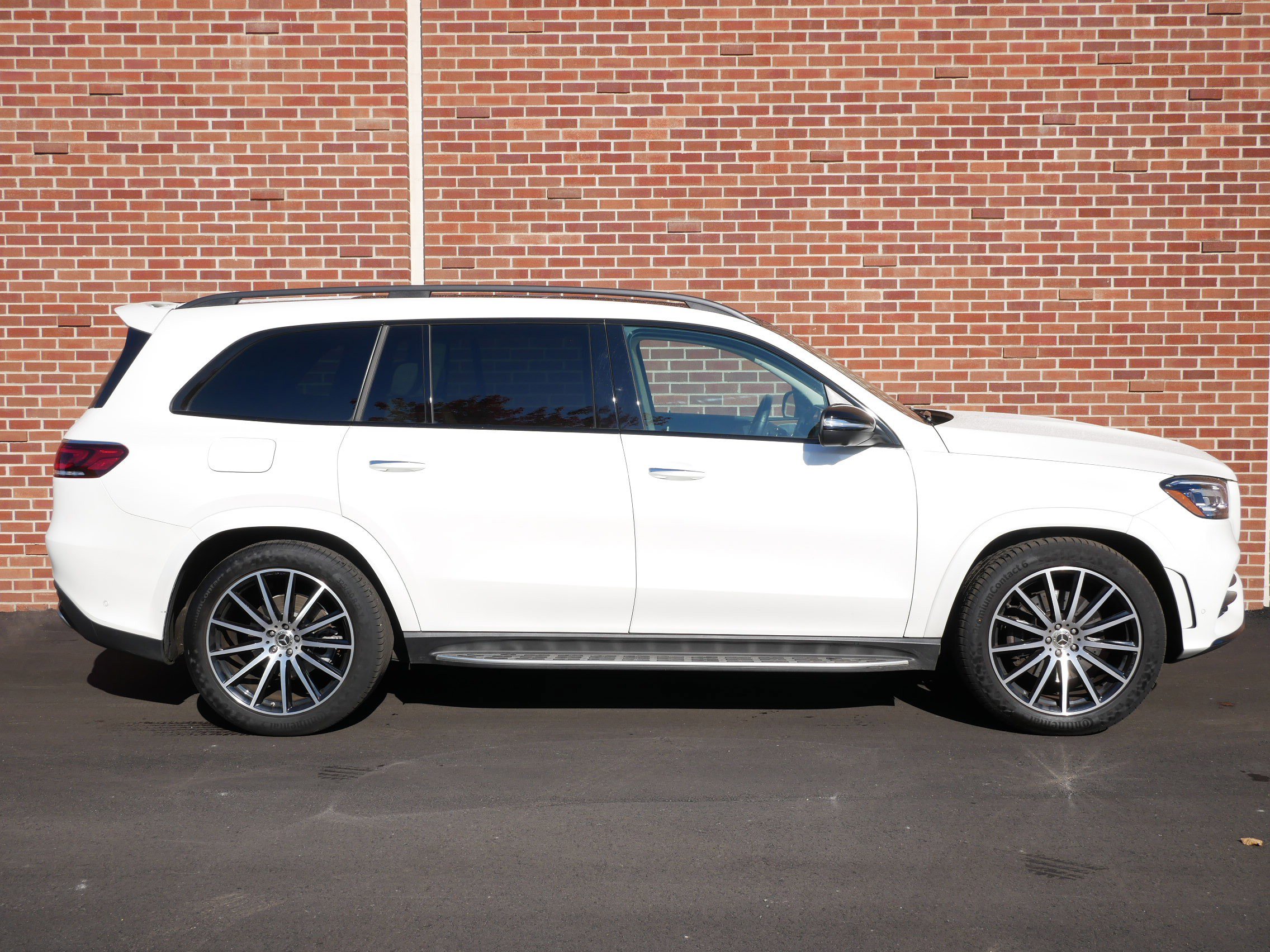 Used 2021 Mercedes-Benz GLS 580 4MATIC image 26