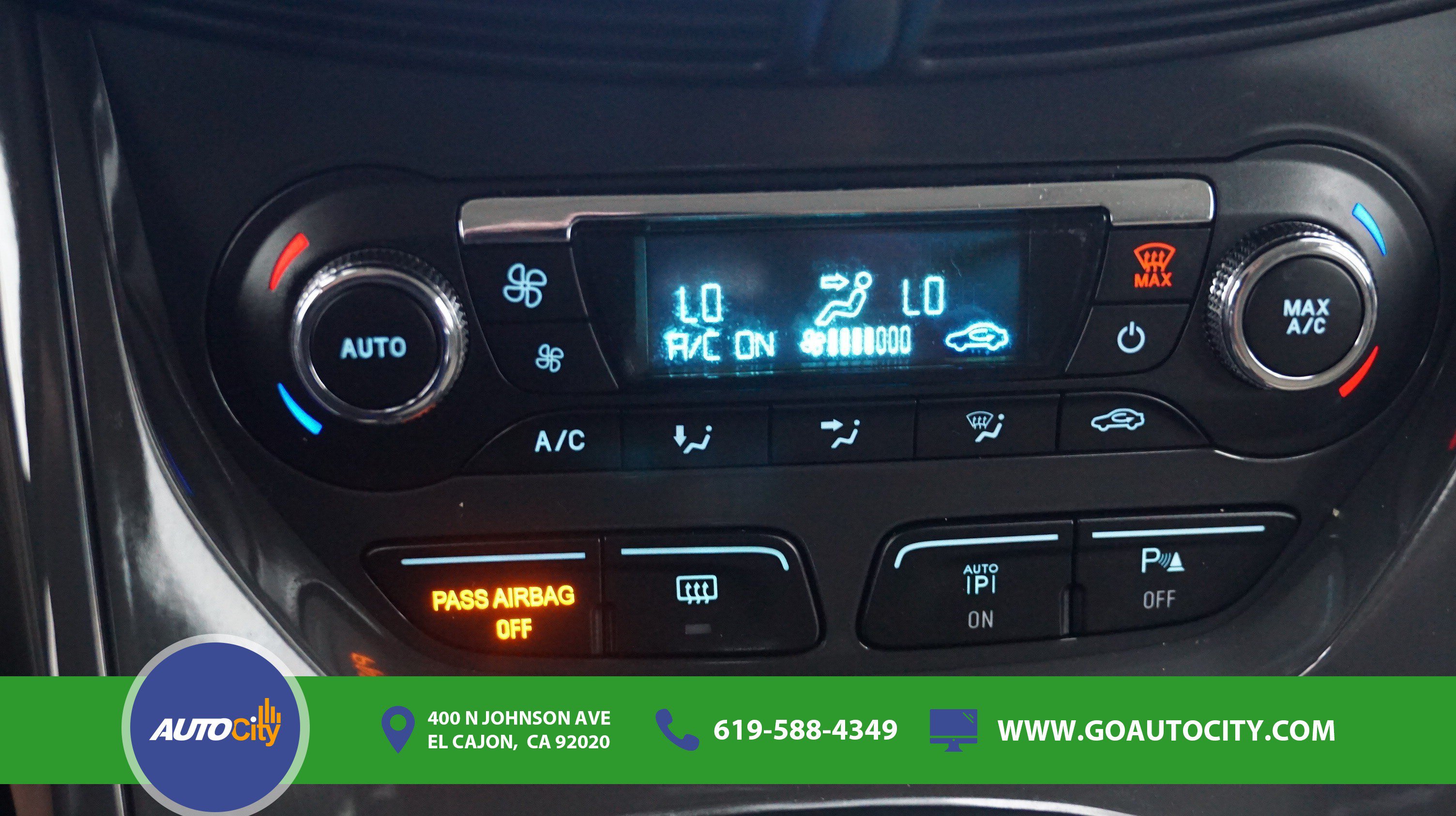 Used 2016 Ford Escape Titanium w/ Equipment Group 301A FWD image 26