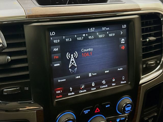 Used 2018 RAM 2500 Laramie w/ Convenience Group image 18