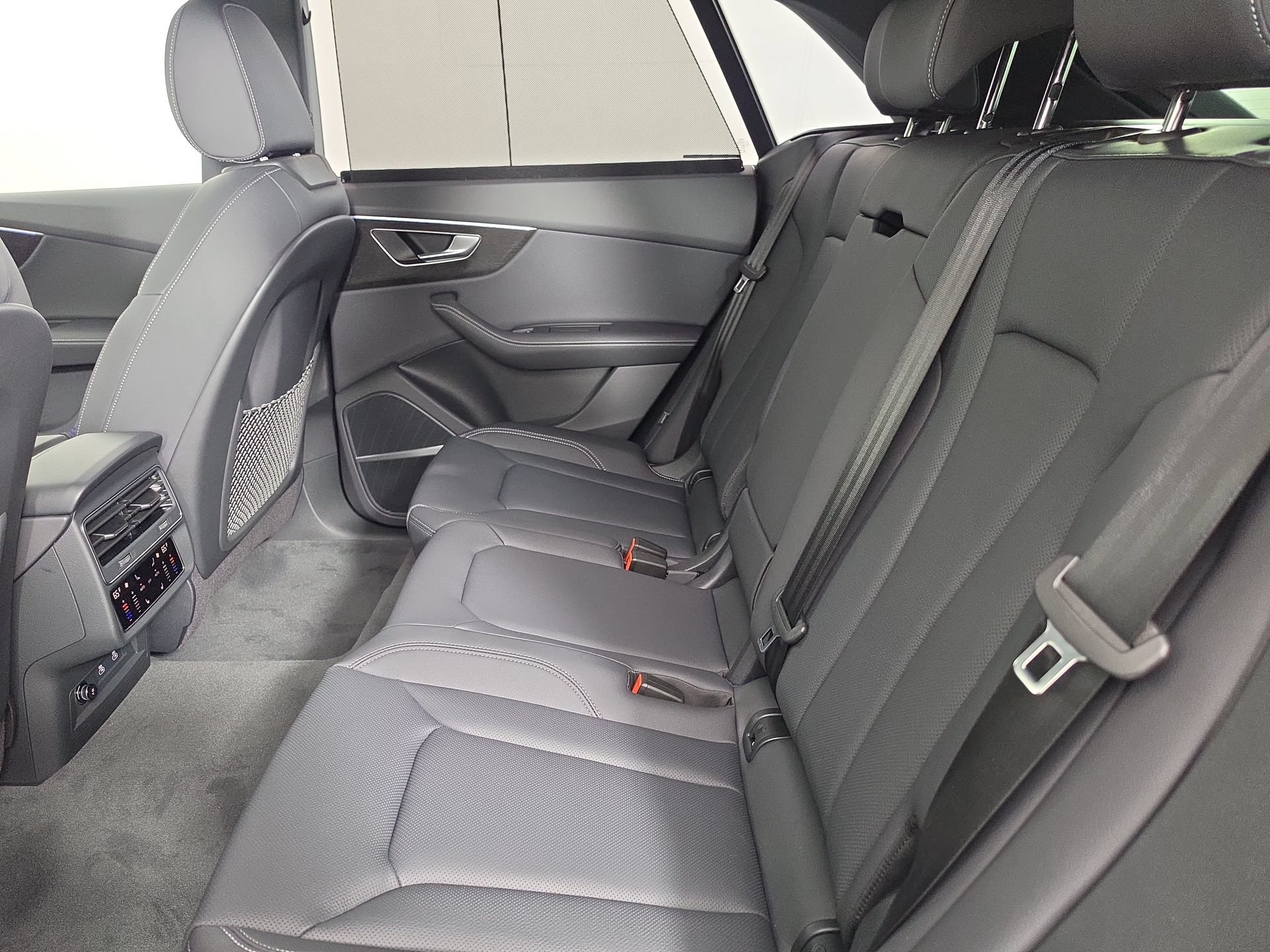 New 2026 Audi Q8 Premium Plus AWD/4WD image 37