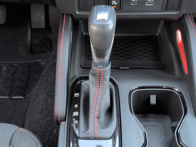 Used 2024 Nissan Frontier PRO-4X w/ Technology Package AWD/4WD image 19