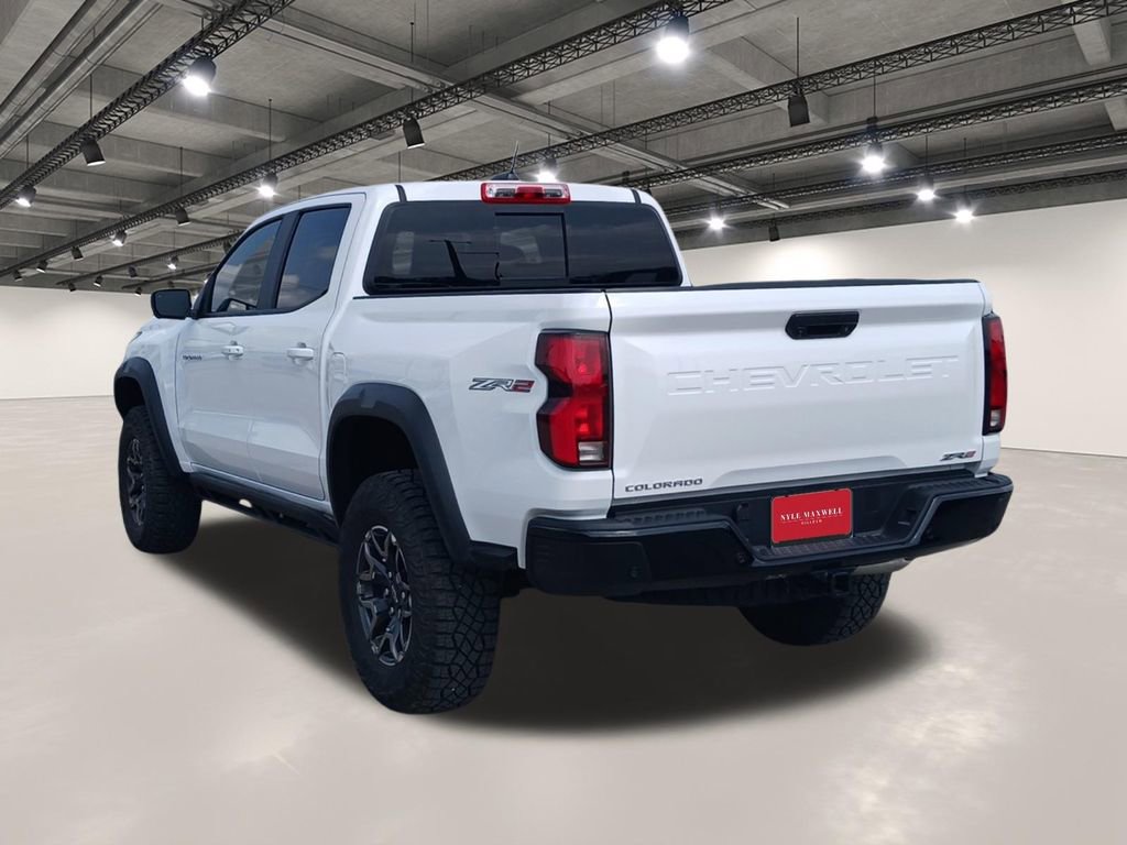 Used 2026 Chevrolet Colorado ZR2 w/ Technology Package image 14