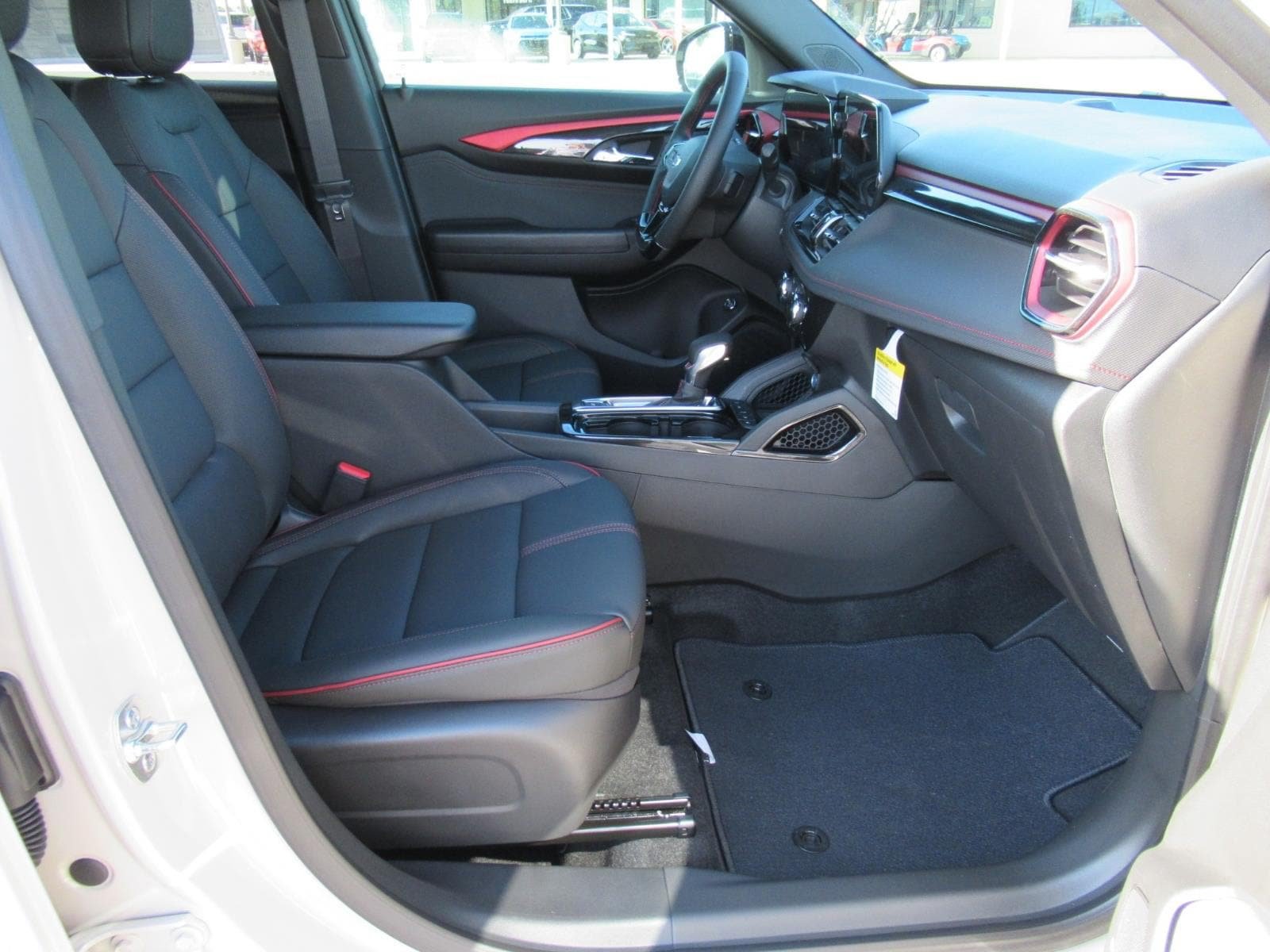 New 2026 Chevrolet TrailBlazer RS w/ Convenience Package FWD image 10
