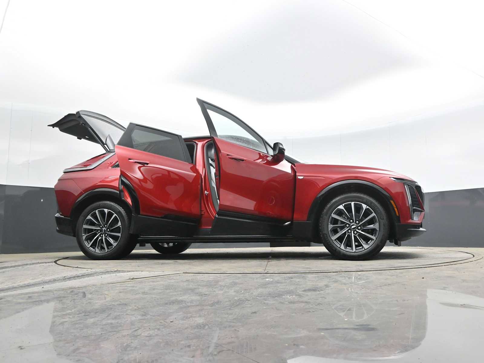 New 2025 Cadillac Lyriq Sport image 54