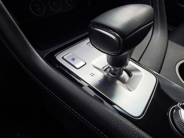 Used 2023 Genesis G70 2.0T image 22