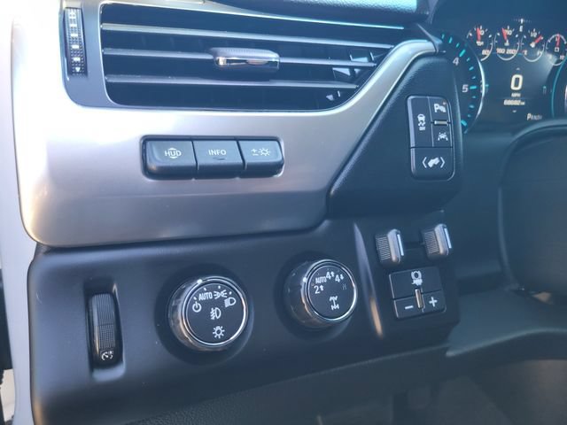 Used 2020 Chevrolet Tahoe Premier AWD/4WD image 17