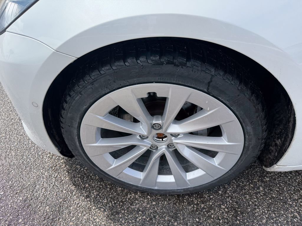 Used 2020 Tesla Model 3 Long Range image 22